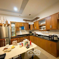 Chính Chủ Tôi Cần Bán Gấp Bán Nhà 5 Phòng Ngủ 4 Vệ Sinh60/92M2 Tại Yên Lãng, Đống Đa, Hà Nội Xây Ccmini Đẹp