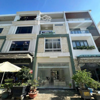 Cho Thuê Nhà 4 Tầng 2 Mặt Tiền Tại Trung Tâm Tp Mới - Bình Dương. Giá Bán 23 Triệuiệu 5 Phòng Ngủ 6Wc