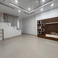 Nhà Trần Bạch Đằng Đối Diện Bệnh Viện Đa Khoa Tỉnh