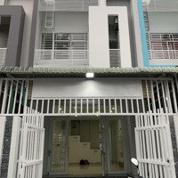 Nhà Trần Bạch Đằng Đối Diện Bệnh Viện Đa Khoa Tỉnh
