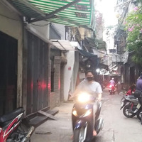 Bán Đất Tặng Nhà Phố Nguyễn Cao
Mặt Ngõ Rộng, Ngõ Thông, Kinh Doanh Rất Tốt, Chợ Dân Sinh Buôn Bán