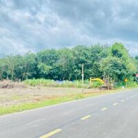 CẦN SANG LẠI 1200M2 ĐẤT VƯỜN SHR MT ĐƯỜNG LỚN SÁT CỔNG KCN DÂN CƯ HIỆN HỮU GIÁ 185 TRIỆU