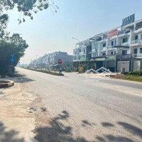 Đất Mặt Đường Đôi Ngô Miễn Kinh Doanh Dịch Vụ