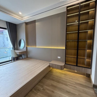 Đức Giang - Oto Đỗ Cửa- Đường Trải Nhựa 4M - Full Nt Sịn Sò - Chủ Ngộp Bank Giá Bán 5.5 Tỷ Còn Tl