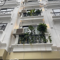 Đức Giang - Oto Đỗ Cửa- Đường Trải Nhựa 4M - Full Nt Sịn Sò - Chủ Ngộp Bank Giá Bán 5.5 Tỷ Còn Tl