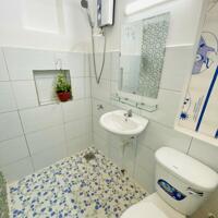 Cho Thuê Phòng Trọ Cửa Sổ Thoáng Rộng 25m2 ở Nguyễn Hữu Cảnh quận Bình Thạnh