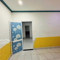 42M2, 4.2X10, 4Ty280, Nhà 2 Tầng Ngay Âu Cơ, Thoại Ngọc Hầu Kênh Tân Hóa, Giáp Tân Bình