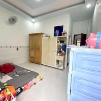 Nhà 4 Tầng Đúc - Tân Chánh Hiệp, Quận 12 - 95m2 Oto Ngủ Nhà.