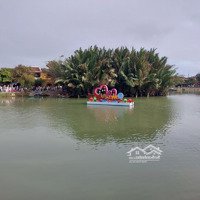 Cần Bán 1 Lô Đất Với Diện Tích Hơn 250M2, Pháp Lí Rõ Ràng. Thuận Lợi Với Mọi Loại Hình Kinh Doanh.