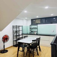 Nhà 3 tầng MT KD ĐỈNH CAO Lương Ngọc Quyến, TT HẢI CHÂU cần bán giá chỉ nhỉnh hơn 8 tỷ.