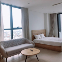 Bán Căn 1 Phòng Ngủcộng Đông Nam Tầng Cao Scenia Bay Giá 3.05 Tỉ. Liên Hệ: 0968871507 Thuý Hoà