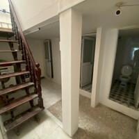 CHÍNH CHỦ BÁN Chung Cư Quận 5 nằm giao ngay ngã giữa Sư Vạn Hạnh và Hùng Vương.
