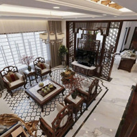 Siêu Hiếm, Siêu Hiếm!!Bán Gấp Nhà Đẹp Lô Góc Phố Hoàng Hoa Thám, Ô Tô Trong Nhà, 121M2, Nhỉnh 26 Tỷ