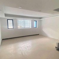 Mặt Tiền Kinh Doanh Lê Sát 5.3X8.2M 1 Lứng 1 Lầu Sân Thượng 7.8 Tỷ