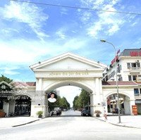 Giảm 1 Tỷ, Bán Liền Kề Đô Nghĩa 100M, 5 Tầng Thang Máy, Full Nội Thất, 2 Mặt Tiền, 18 Tỷ