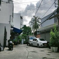 Bán Gấp Căn Nhà Hoà Bình P5 Q11 - 72M2 5 Tầng, 5 Phòng Ngủkhép Kín - Hẻm Ô Tô Đến Cửa - 10.7 Tỷ Tl