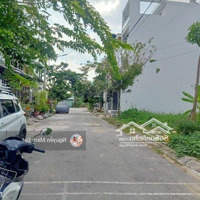 Đầu Năm Cần Vốn Mở Sân Bóng Bán Lô 130M2 Ở Bến Tre Giá Bán 425 Triệu (Có Sổ Hồng) Ngay Võ Văn Khánh