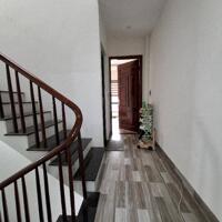 32m2,  Đức Diễn, ô tô 7 đỗ ngay ngoài nhà, lô góc , 5 tỷ, Liên hệ 0987501656