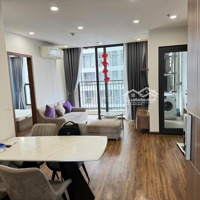 Bán Gấp Căn Hộ 2 Phòng Ngủ 61M2 Tại Vinhomes Green Bay Mễ Trì, 5,3 Tỷ Rẻ Nhất Thị Trường