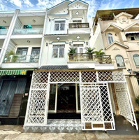 Bán Nhà 6,5*13M 3L Sát Cổng Chính Văn Hóa Ngay Trung Tâm Hành Chính Đường Nguyễn Bình, Huyện Nhà Bè