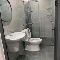 Cắt Lỗ Nhà 4T 100M2 Mt5M Đ.hoài Thanh Rộng 8M Lề 5M Sát Sông Hàn Dòng Tiền 40- 50 Triệu/Th Cách Biển 5P
