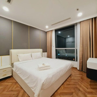 Giá Siêu Rẻ Căn Hộ 2 Phòng Ngủgiá 14 Triệu/Th.tại The Botanica.xem Nhà Và Chốt Lh Em: 0844911777