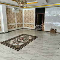 Bán Buliding Mặt Tiền Đinh Tiên Hoàng - Quận 1 ( Hầm-Trệt-4 Lầu) - Thang Máy - 40 Tỷ