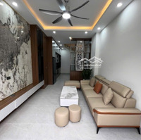 Đàm Quang Trung. Đối Diện Siêu Thị Aoen Mall Long Biên. Nhà Mới, Full Nội Thất 36M*5Tầng*Hơn 5Tỷ.