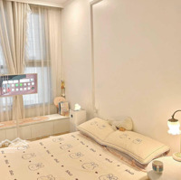 Cần Bán Rất Gấp Căn Hộ 3 Phòng Ngủgolden Park Tower 100M2 Ban Công Đb View Công Viên Cầu Giấy Giá Bán 7,8 Tỷ