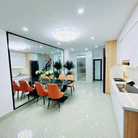 Cần Bán Gấp .Căn Hồ Ba Mẫu, Full Nội Thất Thang Máy Nhập Khẩu Luôn , Vị Trí Đỉnh Gần Bệnh Viện Bạ