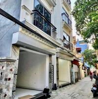 Bán nhà riêng cạnh Vinhomes Đan Phượng. Nhà 31m2 ngõ thông, Ôtô dừng đỗ cửa. Lh 0986732688