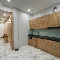 Bán Nhà Riêng 40M2, 6,8 Tỷ, 2 Phòng Ngủ 2 Vệ Sinhtại Văn Chương, Đống Đa, Hà Nội Đẹp, Nhiều Tiện Ích