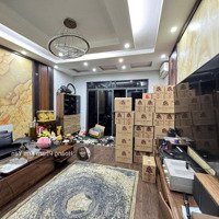 Ngã Ngửa! Phân Lô Hoàng Ngọc Phách, Ô Tô Tránh Vào Nhà, Vỉa Hè Kinh Doanh, Ngõ Thông,Diện Tích1,2 Tỷ/Năm