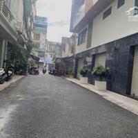 Bán nhà HXH Đào Duy Anh, P9, Phú Nhuận, 68m2, 5 tầng, nở hậu, giá rẻ.