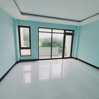 Cho Thuê Nhà Mặt Tiền Lê Đại Hành 2 Căn Liền Kề Thang Máy Vị Trí Đắc Địa Sát Highlands Coffee