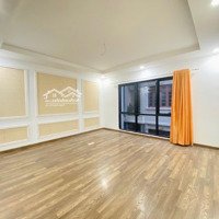 Bán Nhà Phố Tôn Thất Tùng - Phân Lô Oto - Cách Mặt Phố 10M - Kinh Doanh Tốt