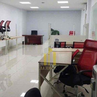 Cho Thuê Văn Phòng 250M2 Có Sẵn Nội Thất Văn Phòng, Thang Máy