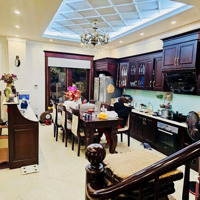 Biệt Thự Anh Đào Vinhomes Reverside. Mặt Tiền 12.6M. Giá Bán 74 Tỷ