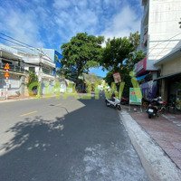 Bán Nhà Mặt Tiền Ngô Đức Kế 1T2L Nhà Mới, Tây Bắc, Giá Chỉ 13 Tỷ