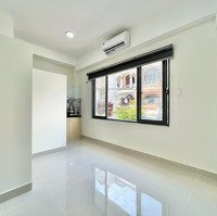 Ngay Etown Cộng Hoà, Chợ Hoàng Hoa Thám Phòng 25M2 Giá Hấp Dẫn