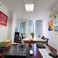 Cho Thuê Văn Phòng Cho 4 - 5 Nhân Viên Giá Bán 6 Triệu, Full Nội Thất Ngay Mặt Phố Trần Thái Tông