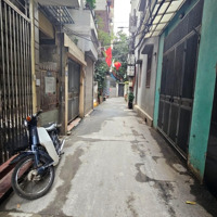 Nhà Phố Lạc Long Quân - Tây Hồ. Ngõ Thông Phố Trịnh Công Sơn.diện Tíchrộng 108M2*3 Tầng. Giá Bán 17.8 Tỷ