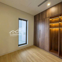 Cho Thuê Căn Hộ Dịch Vụ Mới Và Đẹp, 60 Triệu, 100 M2 Tại Phường Phạm Đình Hổ, Hai Bà Trưng, Hà Nội