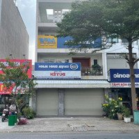 Cho Thuê Nhàmặt Tiềnđường Nguyễn Hoàng, An Phú, Q2.Diện Tích8X20M, 1 Trệt 3 Lầu, Nhà Mới, Nội Thất Cơ Bản