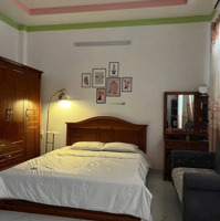 Nhà Đông Hoà Dĩ An Vip Chỉ Xách Va Ly Vào Ở. Giá Tốt. Liên Hệ: 0967708098