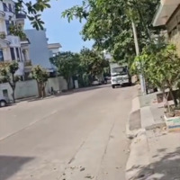 Cho Thuê Biệt Thự 2 Phòng Ngủ 2 Vệ Sinh 100M2, 10 Triệu/Tháng Tại Đường C, Dĩ An, Bình Dương