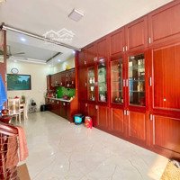 Cho Thuê 5 Căn Liền Kề Ở Cầu Diễn, Nhà Mới, Thang Máy, Giá Cực Rẻ Oto Đỗ Cửa