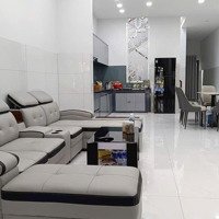 Nhà Cho Thuê Phường Phú Tân, 3 Phòng Ngủ Nội Thất Cao Cấp, Sân Đậu 2 Xe Hơi
