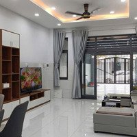 Nhà Cho Thuê Phường Phú Tân, 3 Phòng Ngủ Nội Thất Cao Cấp, Sân Đậu 2 Xe Hơi