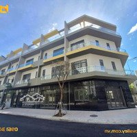 Bán Suất Ngoại Giao Nhà Phố Bcons Uni Valley Đường Thống Nhất, Sát Làng Đại Học Quốc Gia Tp Hcm